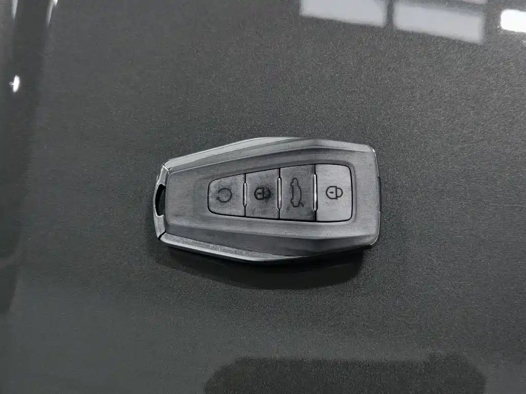 Photo 19 - Geely Coolray
