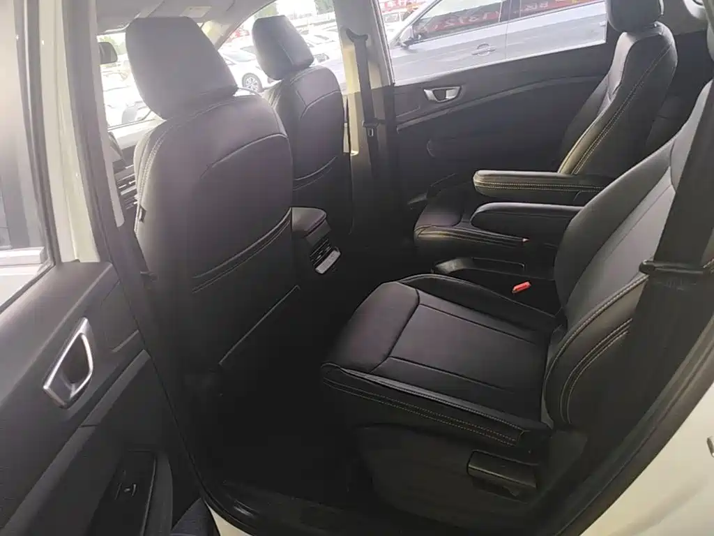 Wuling Motors Wuling Jiachen 2024 2022 1.5L Manual Joy Elite