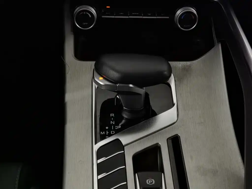 Photo 13 - Geely Coolray