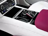 Фото 13 - Rolls-Royce Spectre