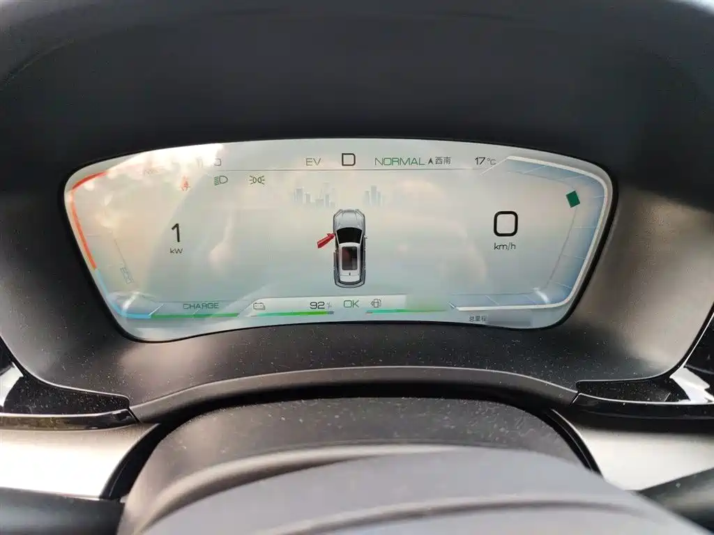BYD Song PLUS PHEV 2024 Glory Edition DM-i 110km Flagship фото 4