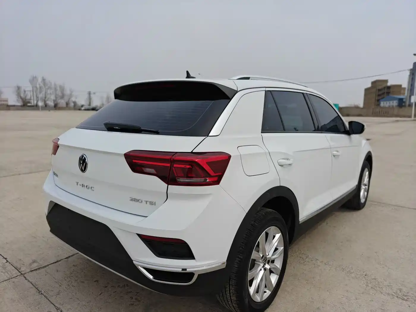 Volkswagen T-ROC 2022 280TSI DSG 2WD Elite PLUS фото 6