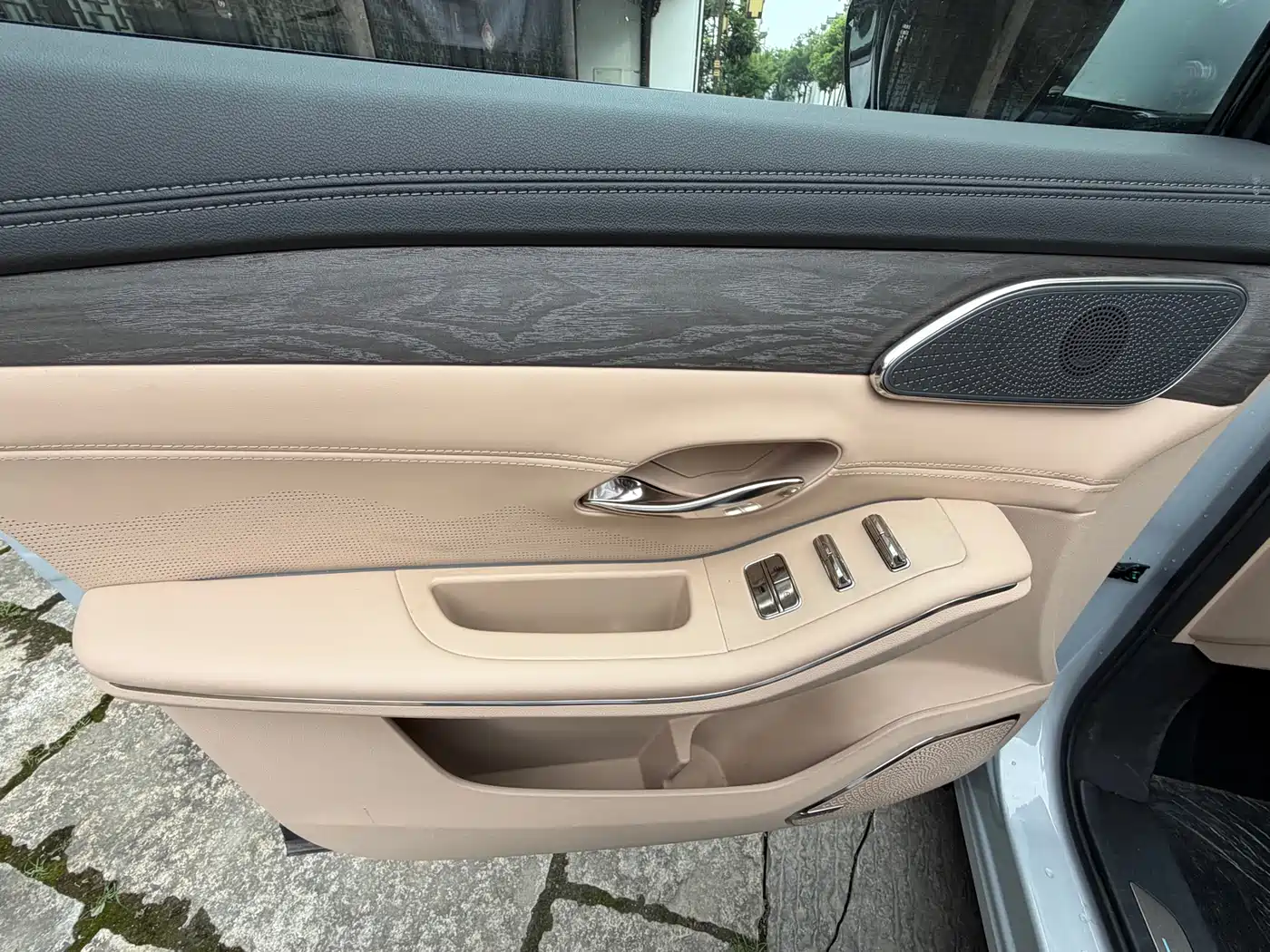 Jetour Shanhai L9 2025 2025 Model 1.5TD 2DHT Flagship 6-Seater