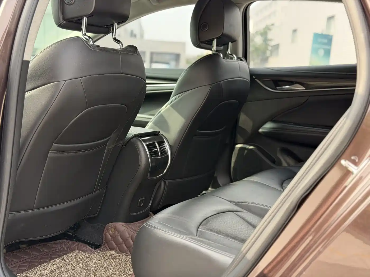 Buick LaCrosse 2018 Model 20T Elite Edition фото 5