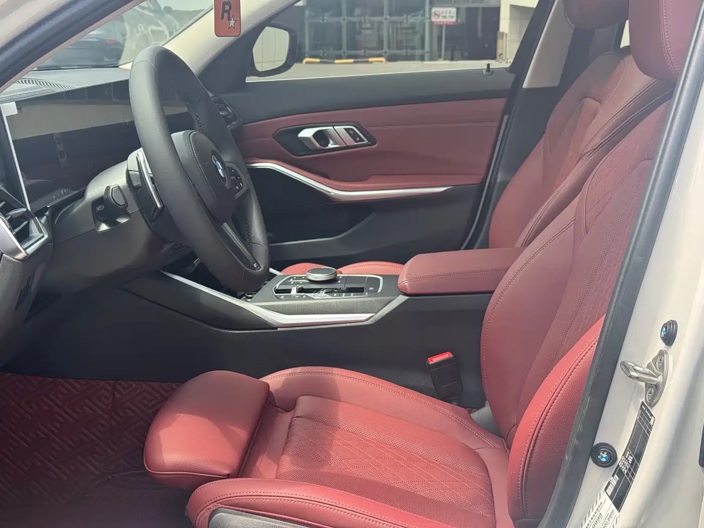 BMW 3 Series 2023 325i M Sport Package фото 8