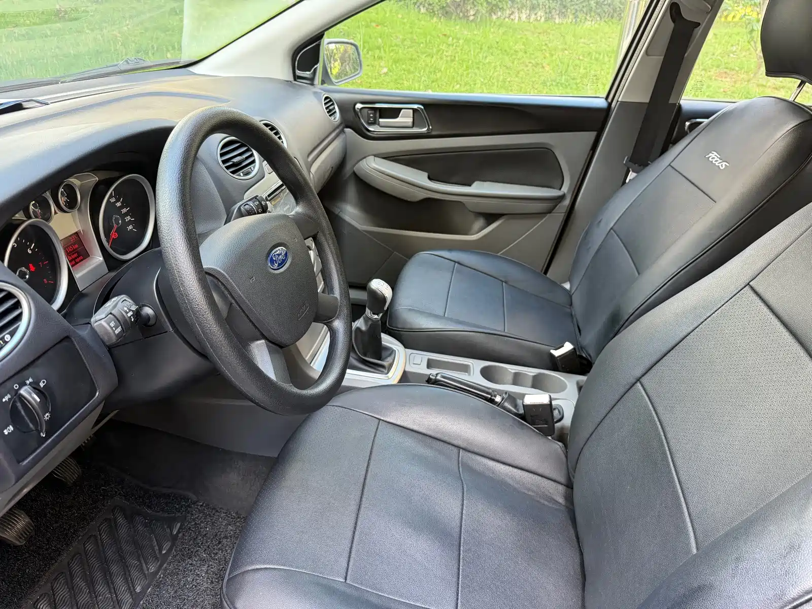 Фото 7 - Ford Focus