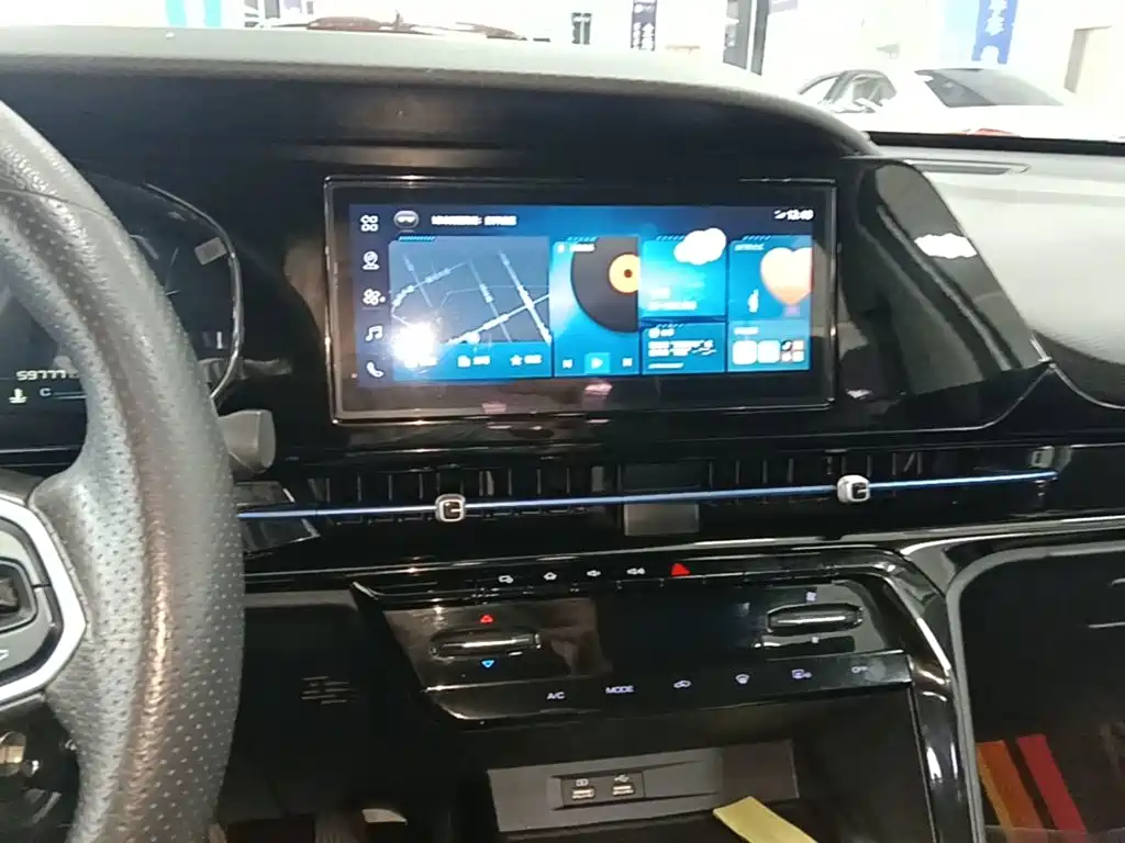 Baojun RC-6 2020 2019 1.5T CVT 24-hour Online Elite