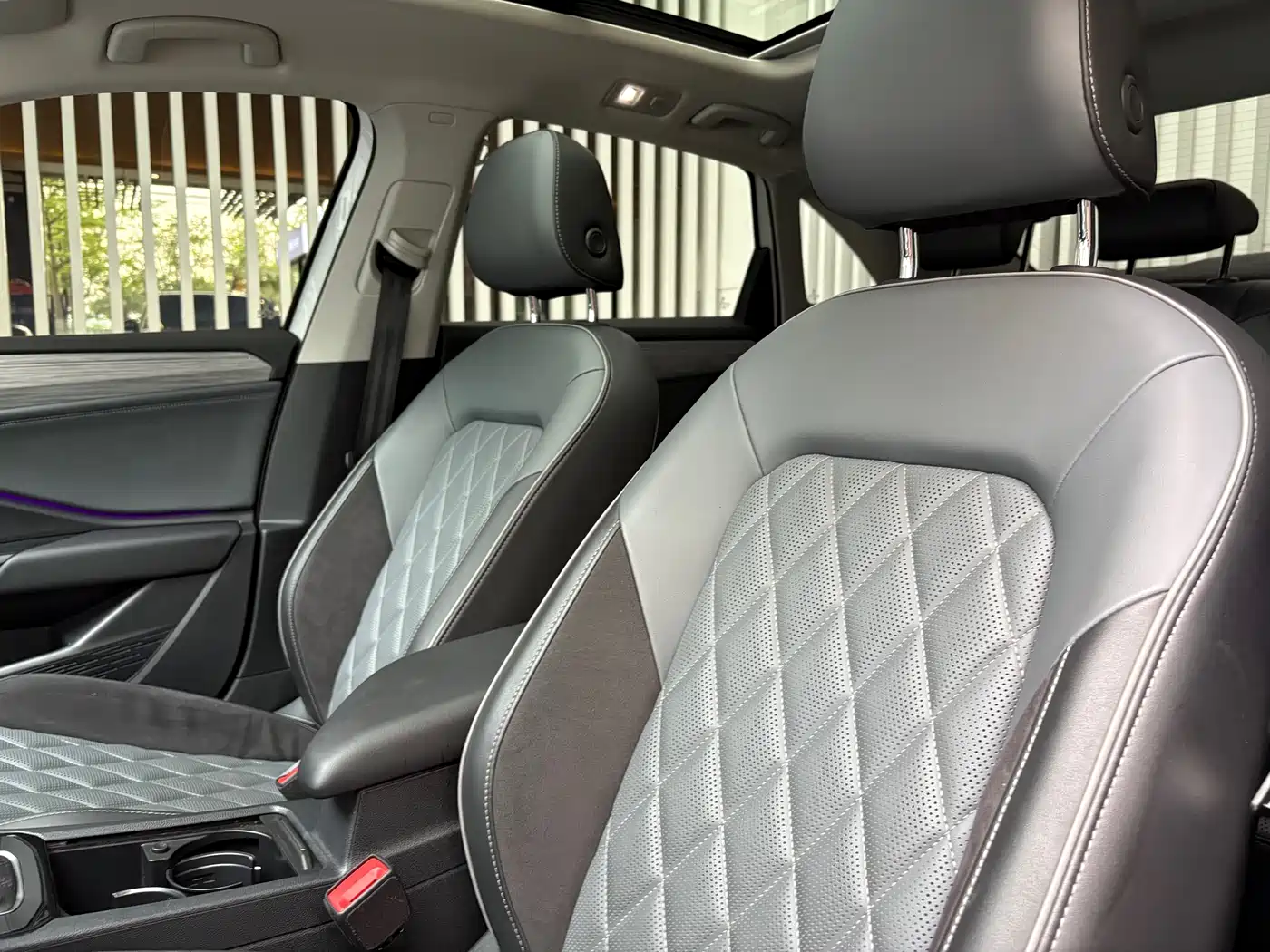 Volkswagen Sagitar 2025 Facelift 300TSI DSG Excellence Edition фото 10
