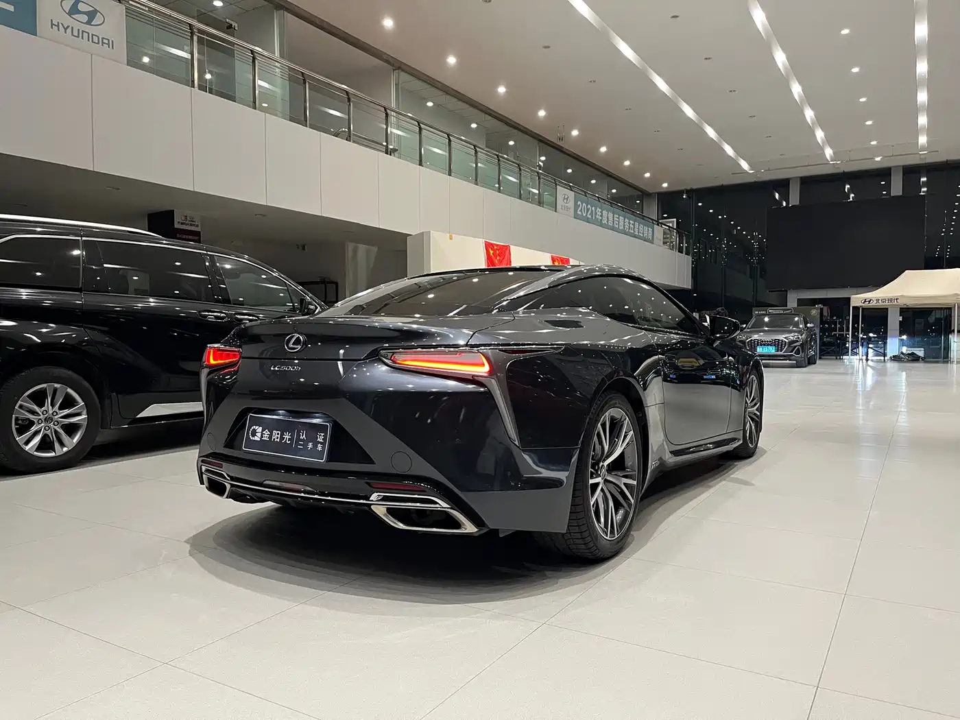 Lexus LC 2019 500h China V фото 4