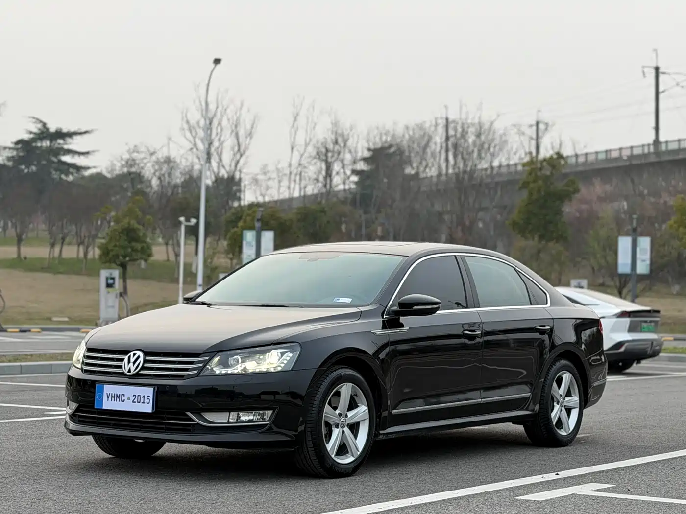 Volkswagen Passat 2014 1.8TSI DSG Executive Edition