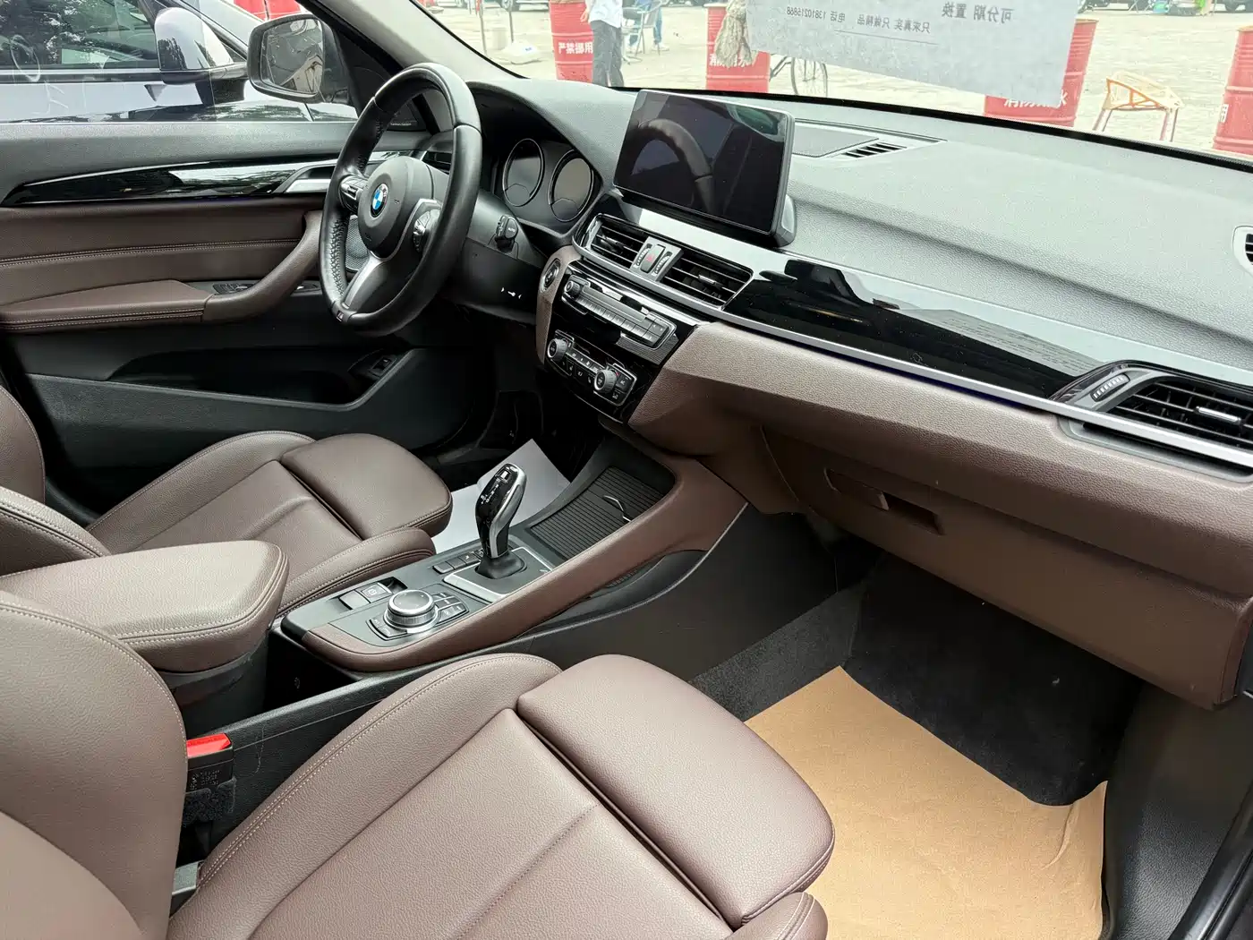 BMW X1 2022 sDrive25Li Leading фото 11