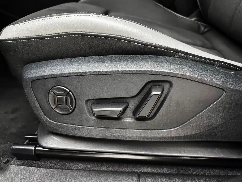 Audi Q3 2022 35 TFSI Fashion Dynamic фото 17