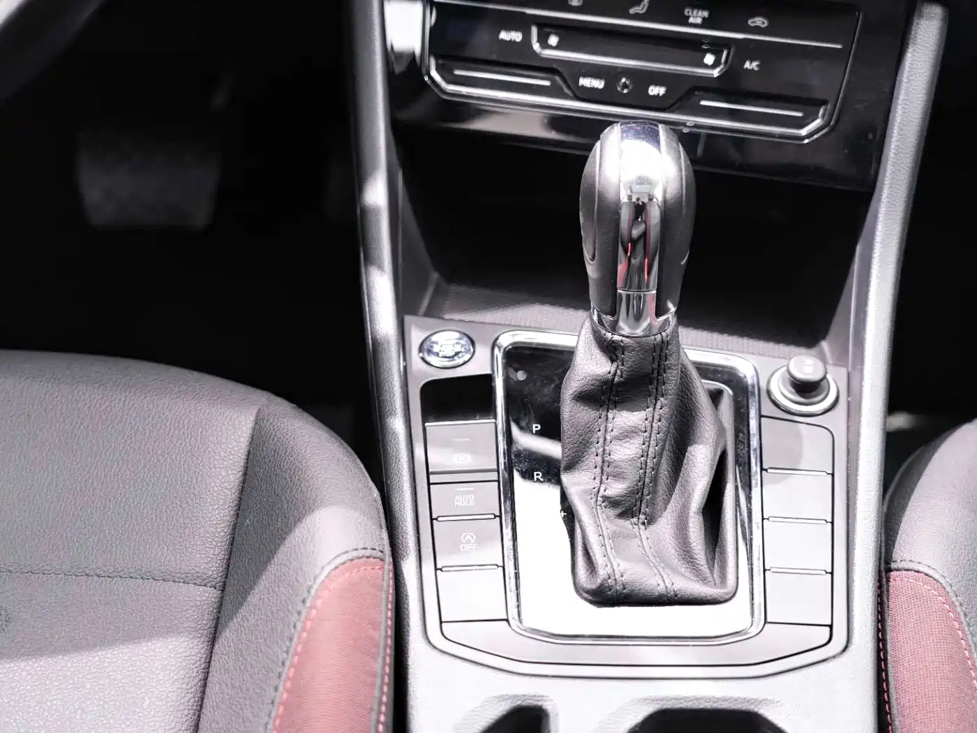 Volkswagen Bora 2021 1.5L Automatic Elite Smart Edition фото 23