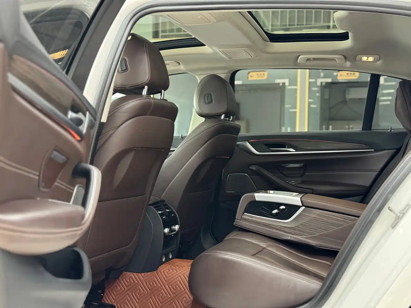 BMW 5 Series 2018 Facelift 530Li Exclusive Luxury Package фото 6