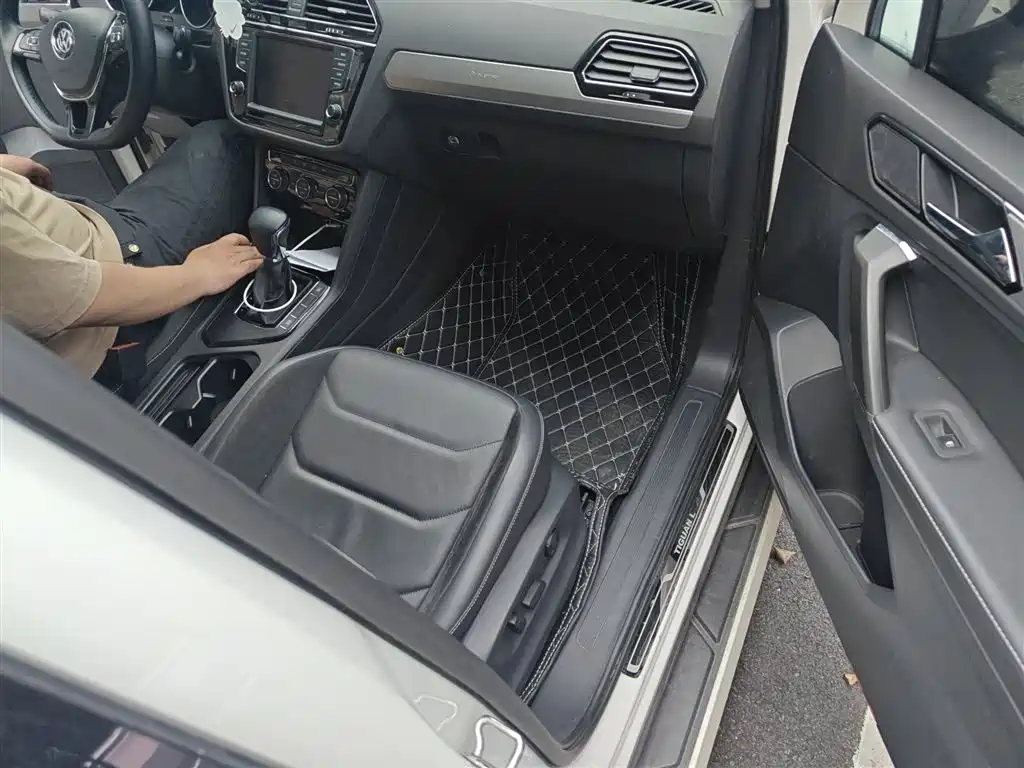 Volkswagen Tiguan L 2017 330TSI Automatic 2WD Comfort Edition фото 20