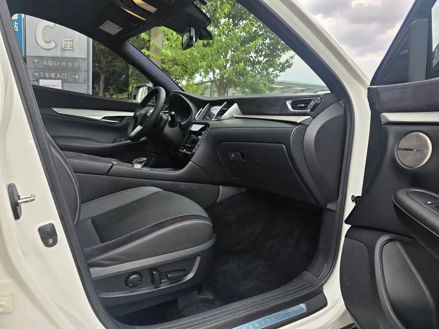 Infiniti QX50 2018 2018 2.0T 4WD Luxury Edition
