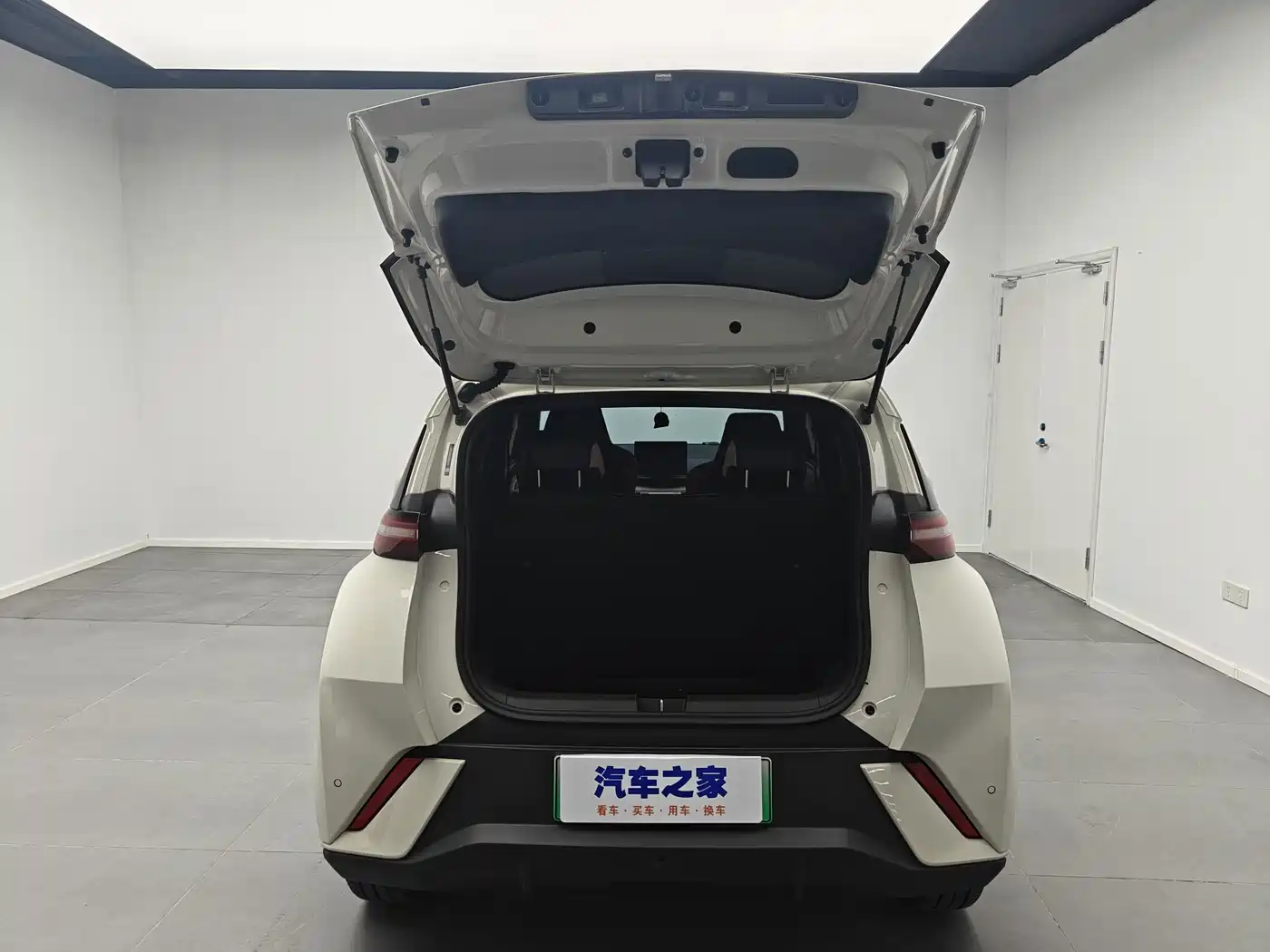 BYD Seagull 2025 305km Freedom фото 9