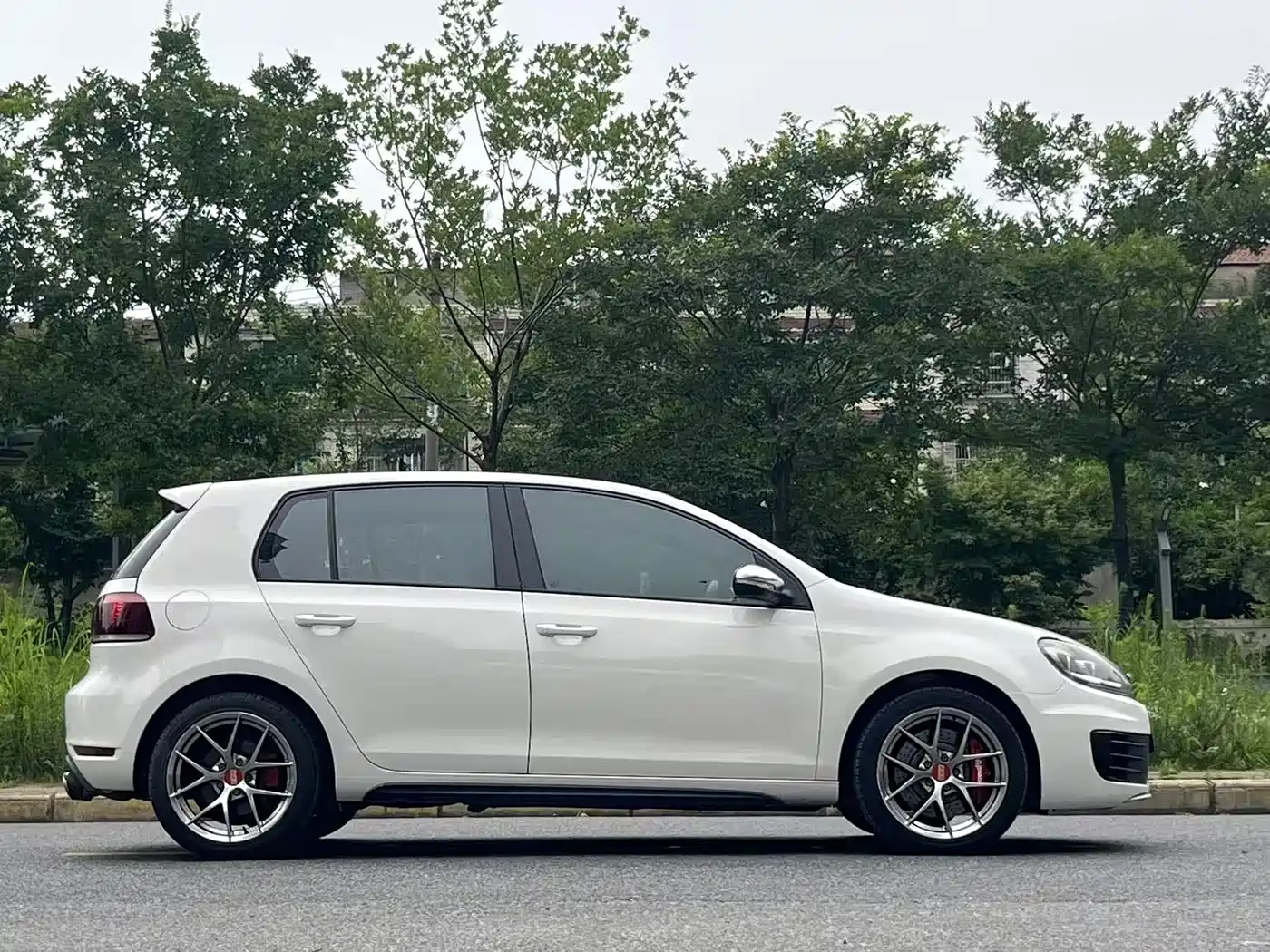 Volkswagen Golf GTI 2010 2010 2.0TSI GTI