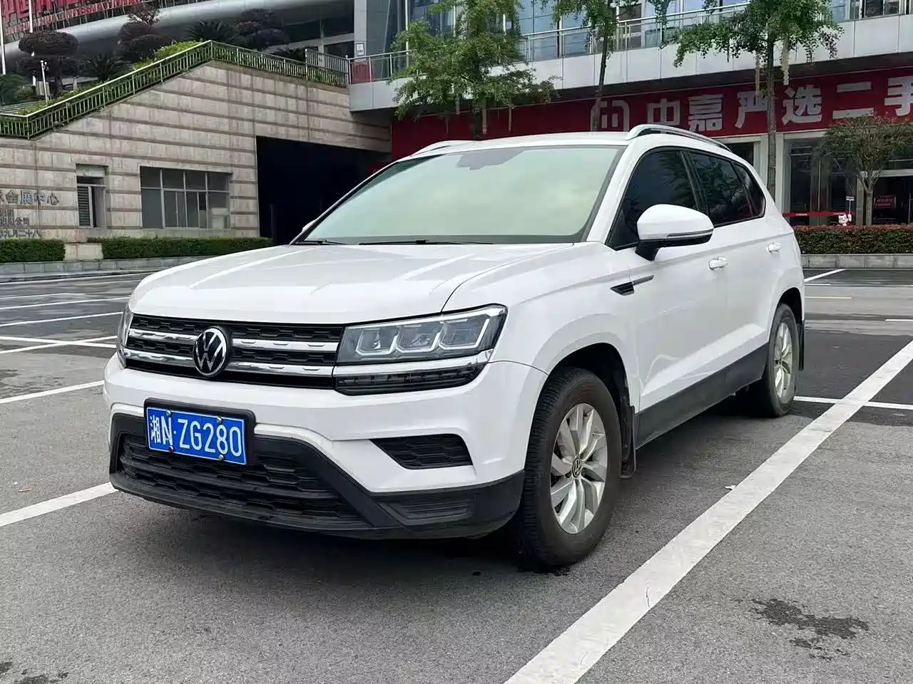 Volkswagen Tharu 2022 280TSI 2WD Trend