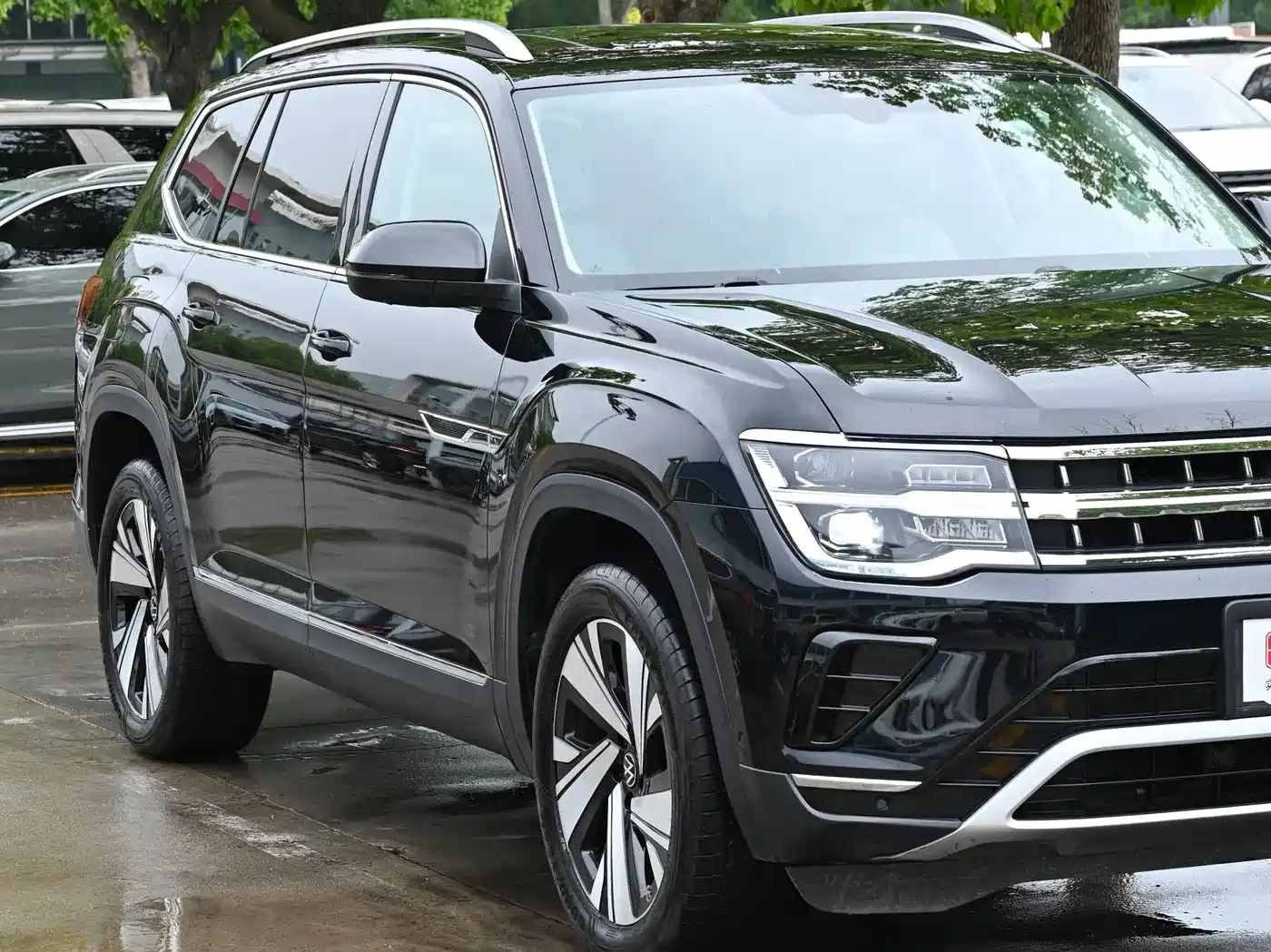 Volkswagen Teramont 2023 380TSI AWD Premium Luxury Edition фото 9