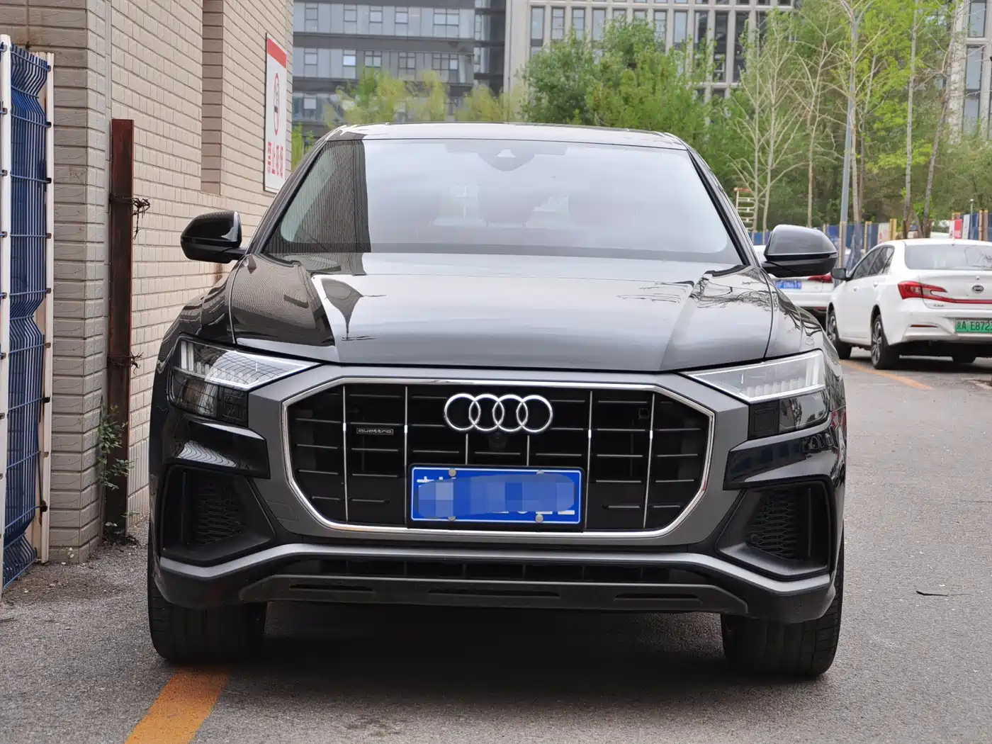 Audi Q8 2022 55 TFSI Luxury Dynamic фото 2