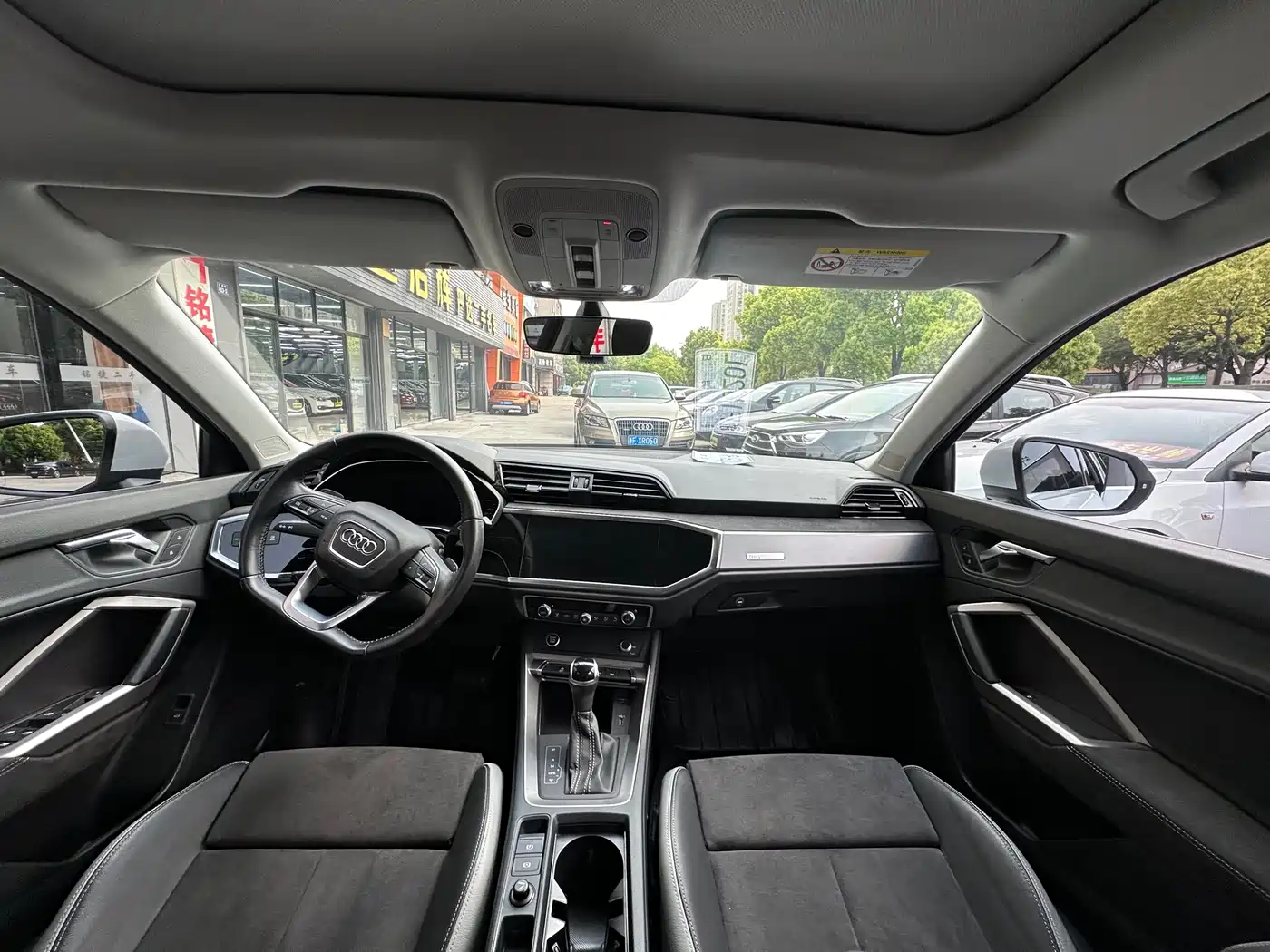 Audi Q3 2021 35 TFSI Fashion Sport фото 11