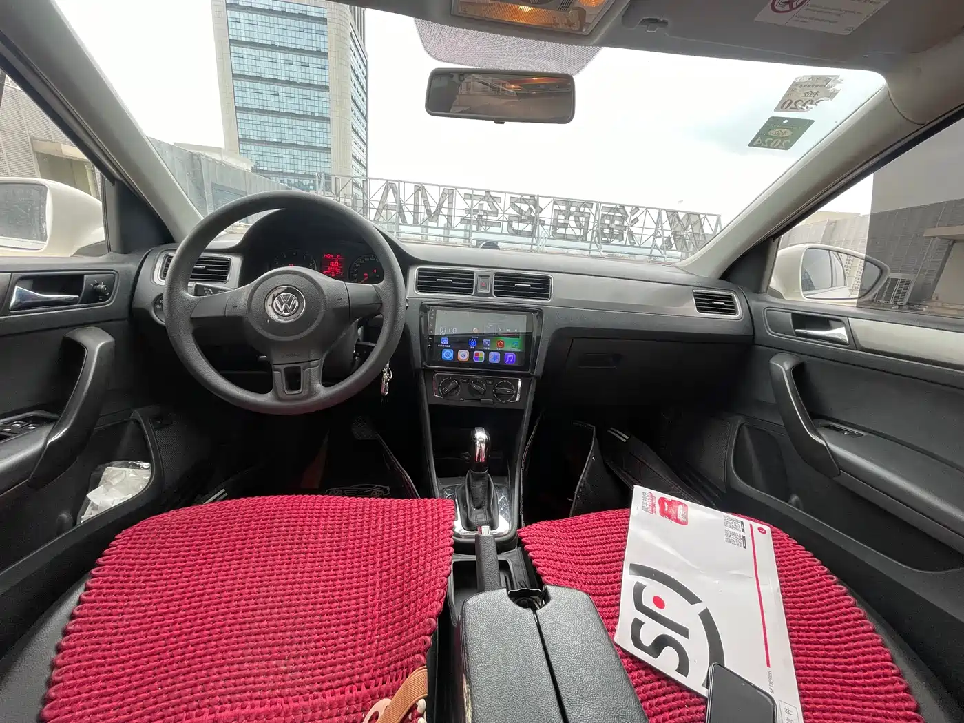 Volkswagen Santana 2015 1.6L Automatic Comfort Edition фото 9
