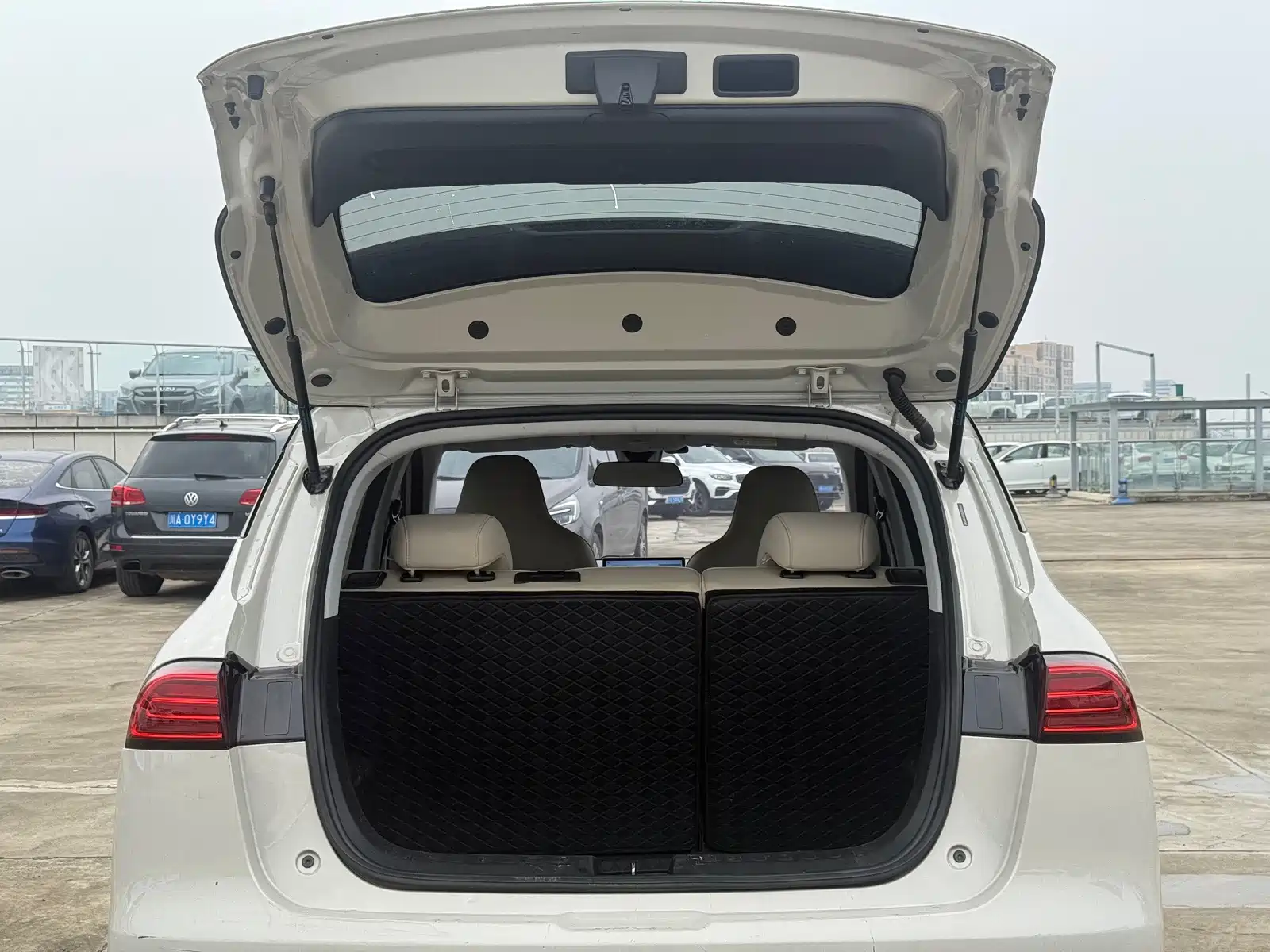 Photo 12 - Wuling Motors Wuling Binguo PLUS