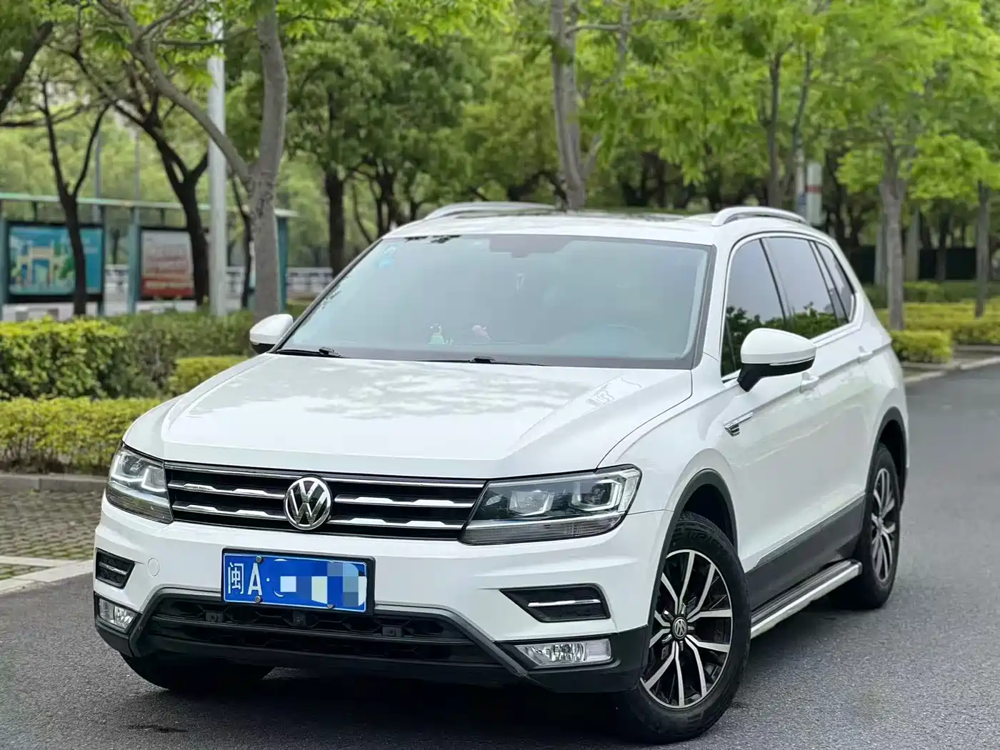 Volkswagen Tiguan L 2018 330TSI Automatic 2WD Luxury Edition фото 2