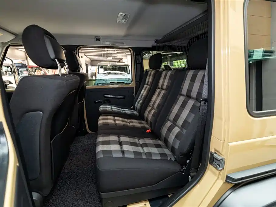 Mercedes-Benz G-Class 2017 Model G 350 d фото 10