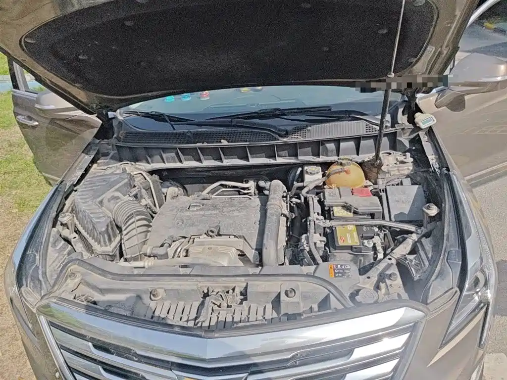 Cadillac XT5 2016 25T Luxury Model фото 11