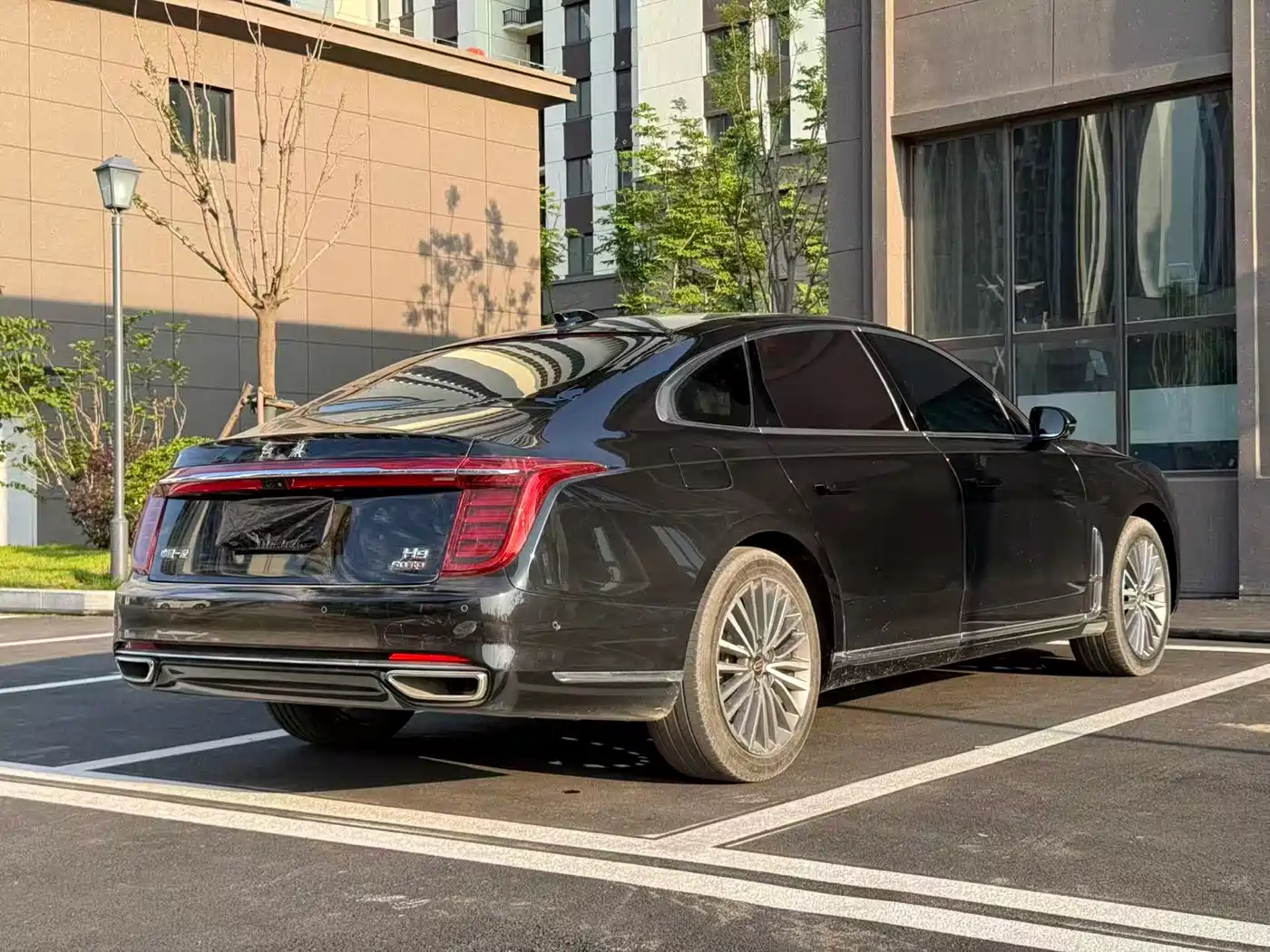 Hongqi H9 2020 3.0T Smart Connection Qi Chang Edition фото 9