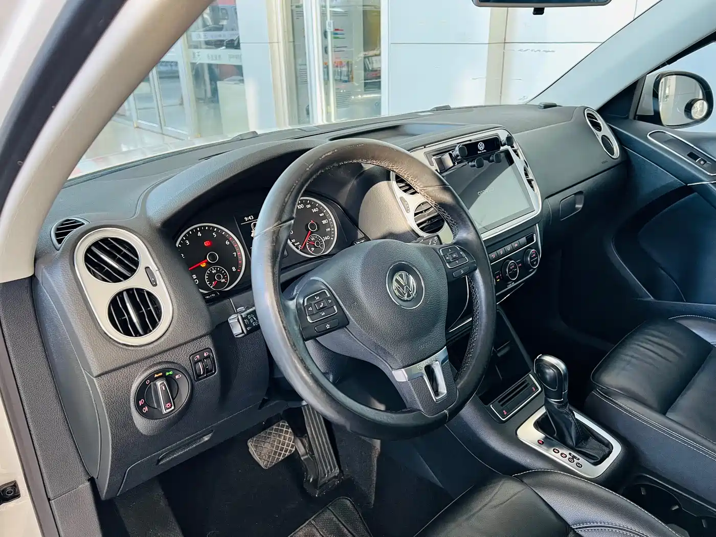 Volkswagen Tiguan 2017 300TSI Automatic 2WD Silk Road Comfort Edition фото 13
