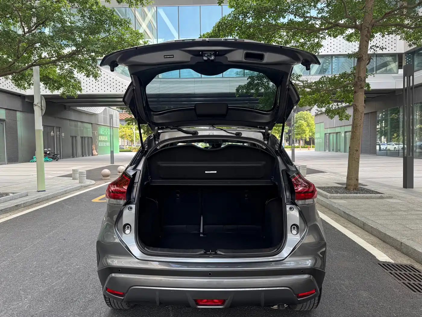 NISSAN JINKE