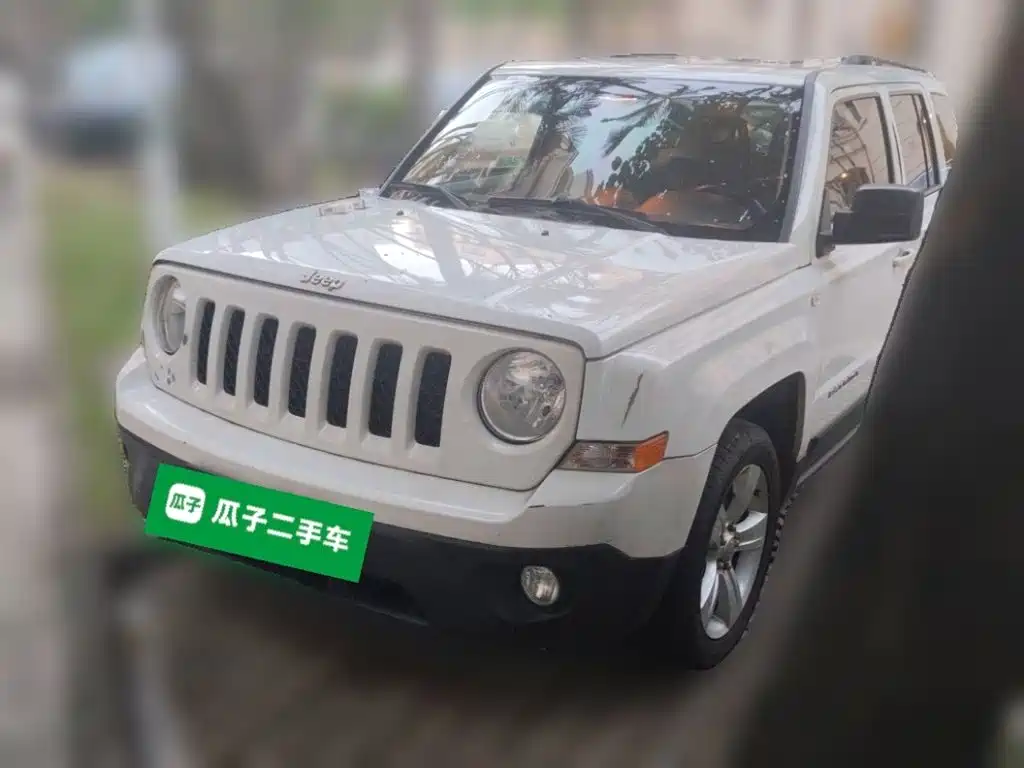 Jeep Patriot 2015 2014 2.0L Sport Enhanced Edition