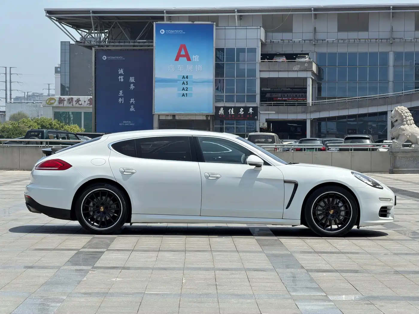Porsche Panamera 2014 Panamera S Executive 3.0T фото 9