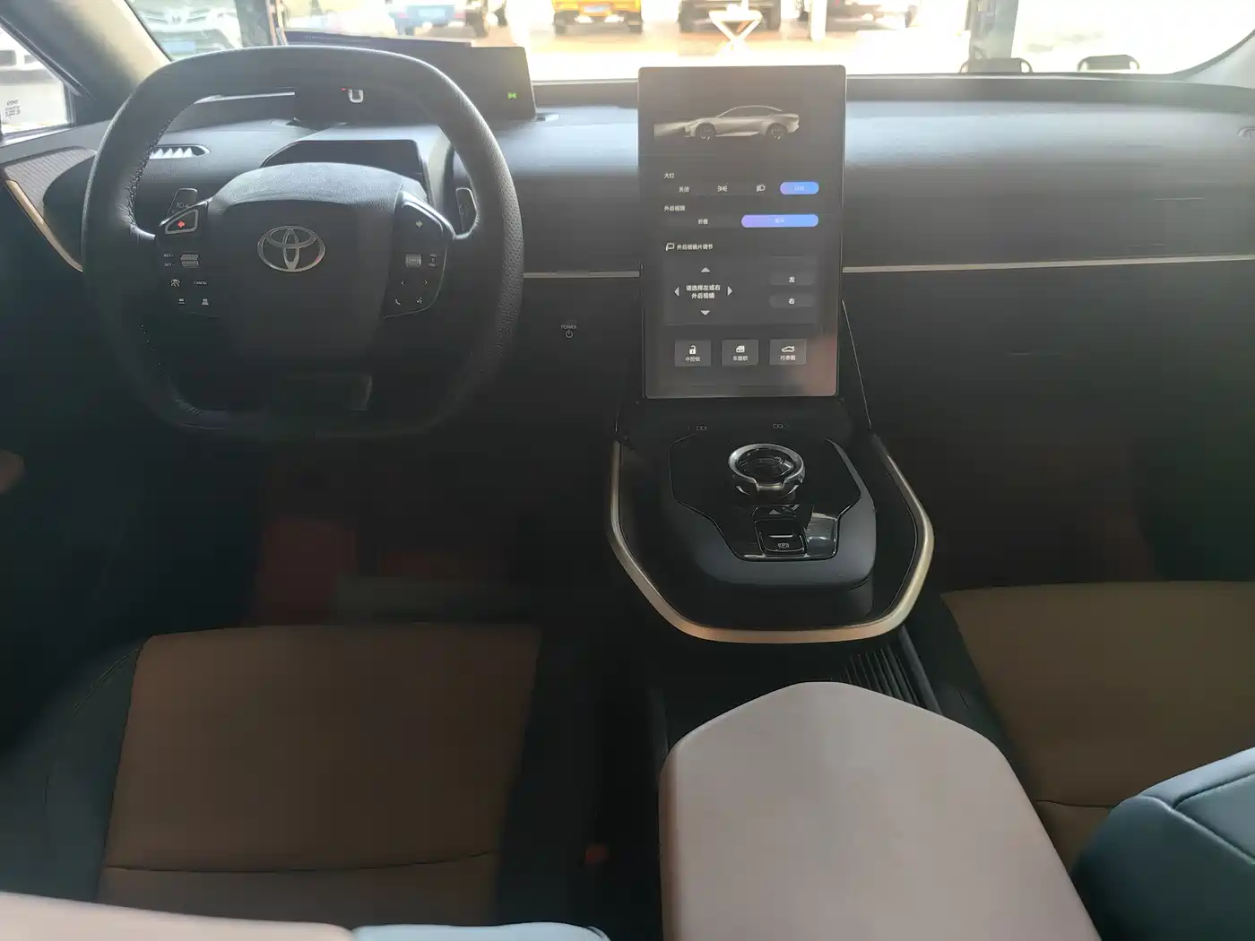 Toyota bZ3 2023 517km Elite PRO фото 5