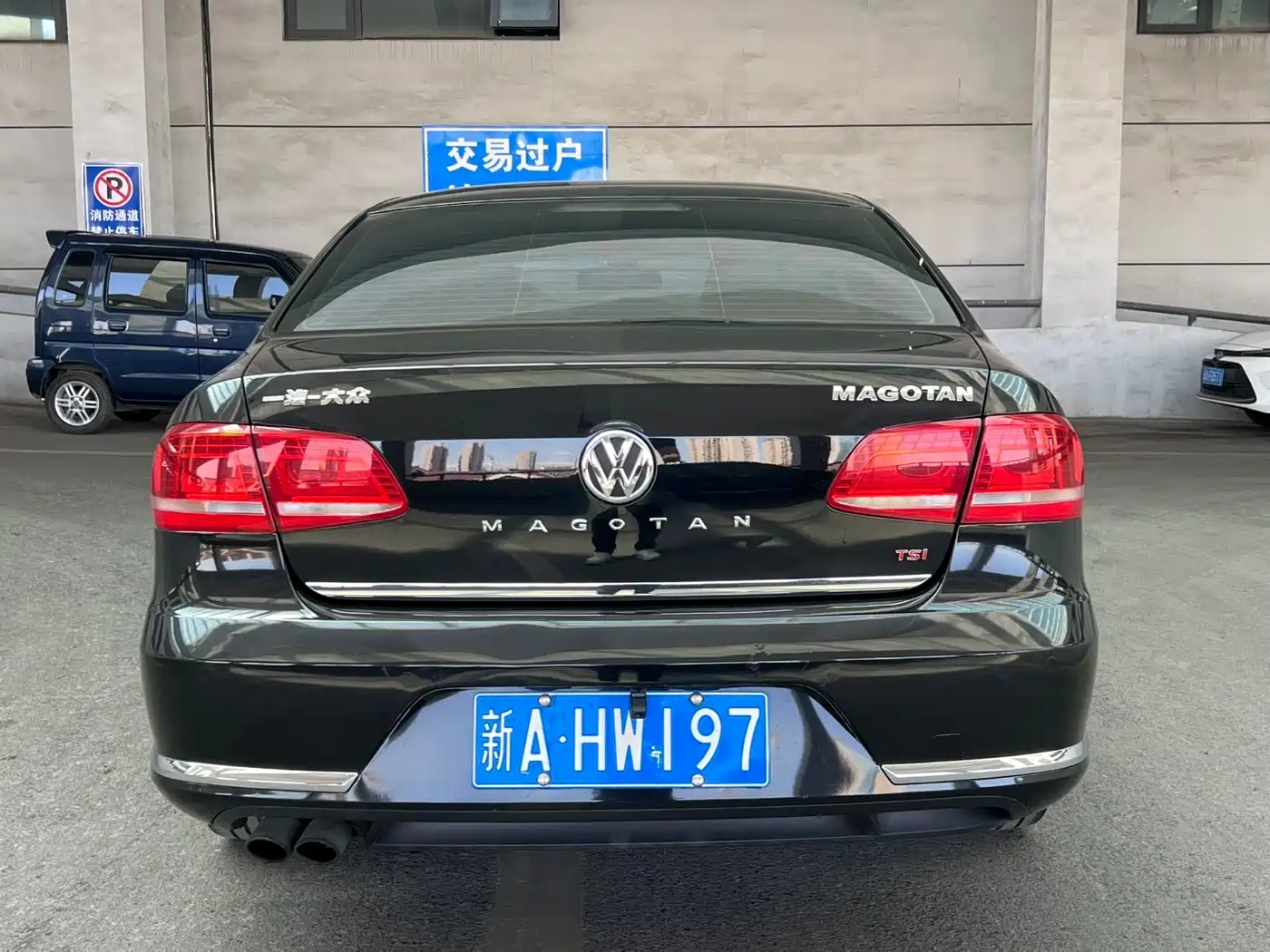 Volkswagen Magotan 2013 2.0TSI Premium фото 4