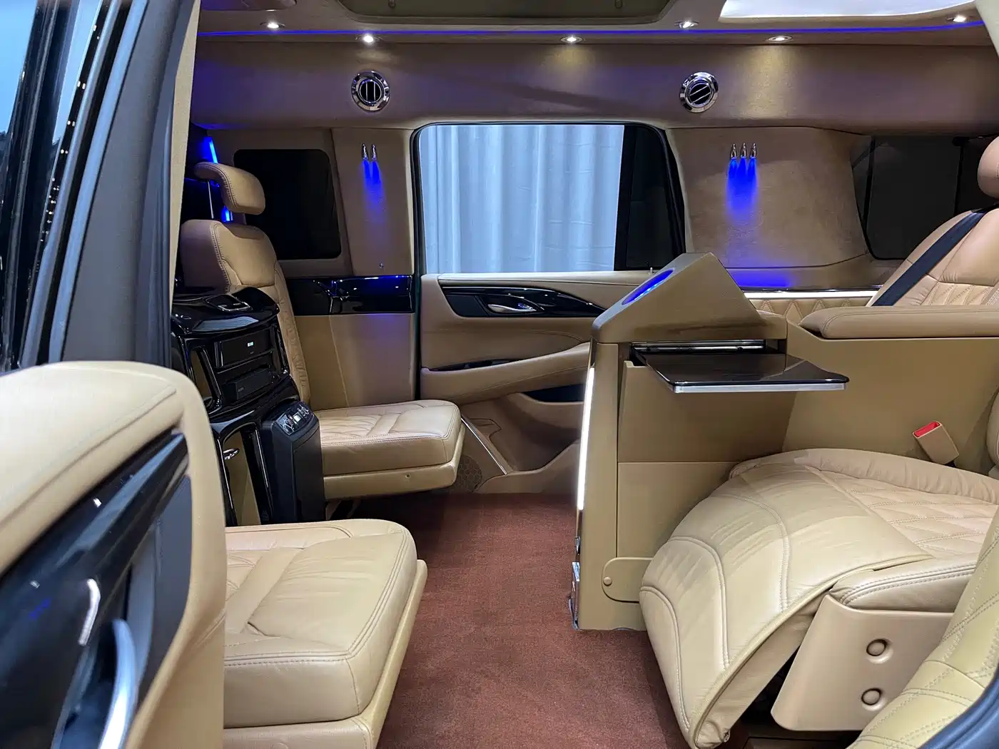Cadillac Escalade 2017 6.2L ESV Platinum Extended фото 7