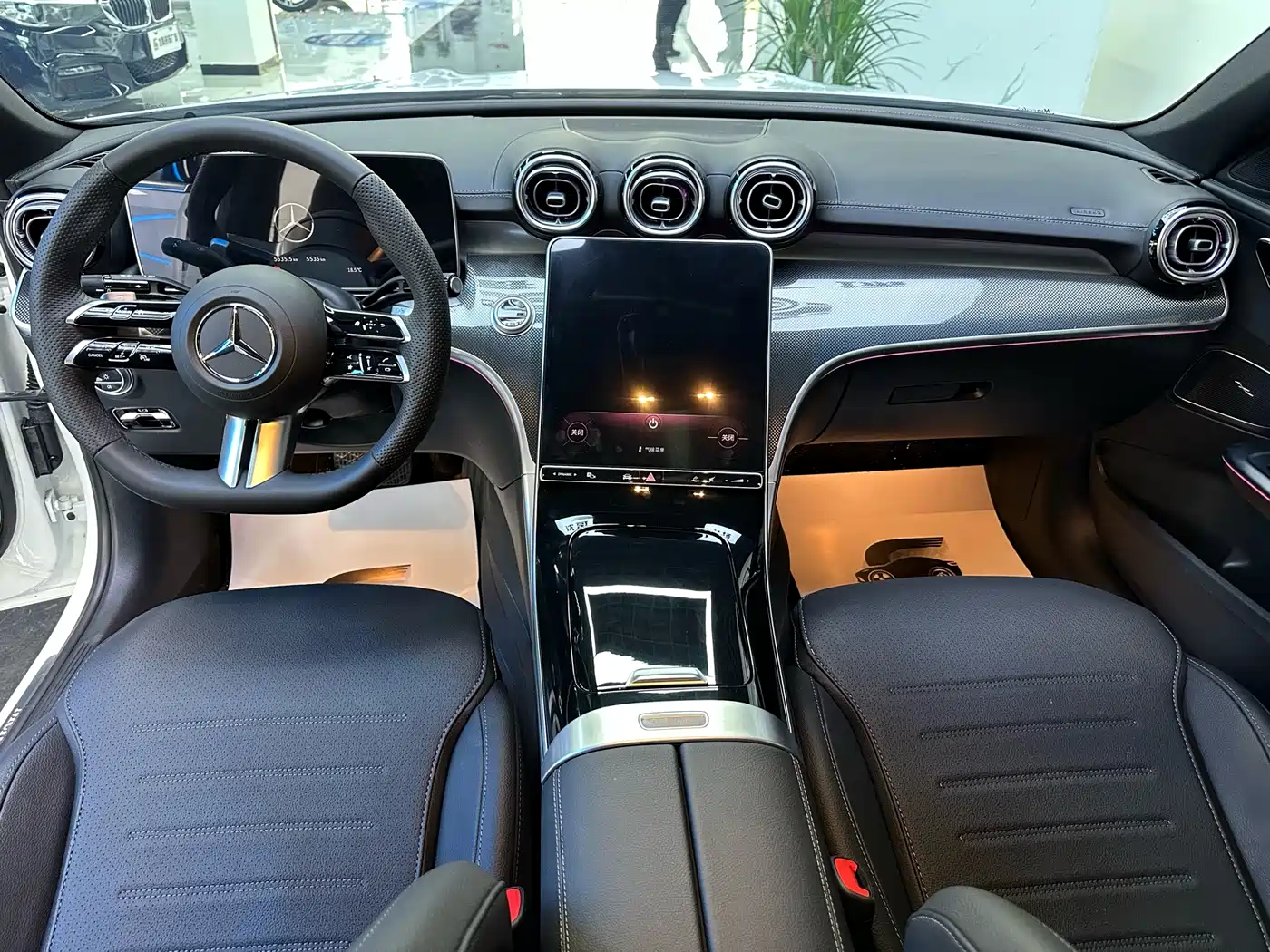 Mercedes-Benz C-Class 2025 C 260 L Sport Edition фото 6