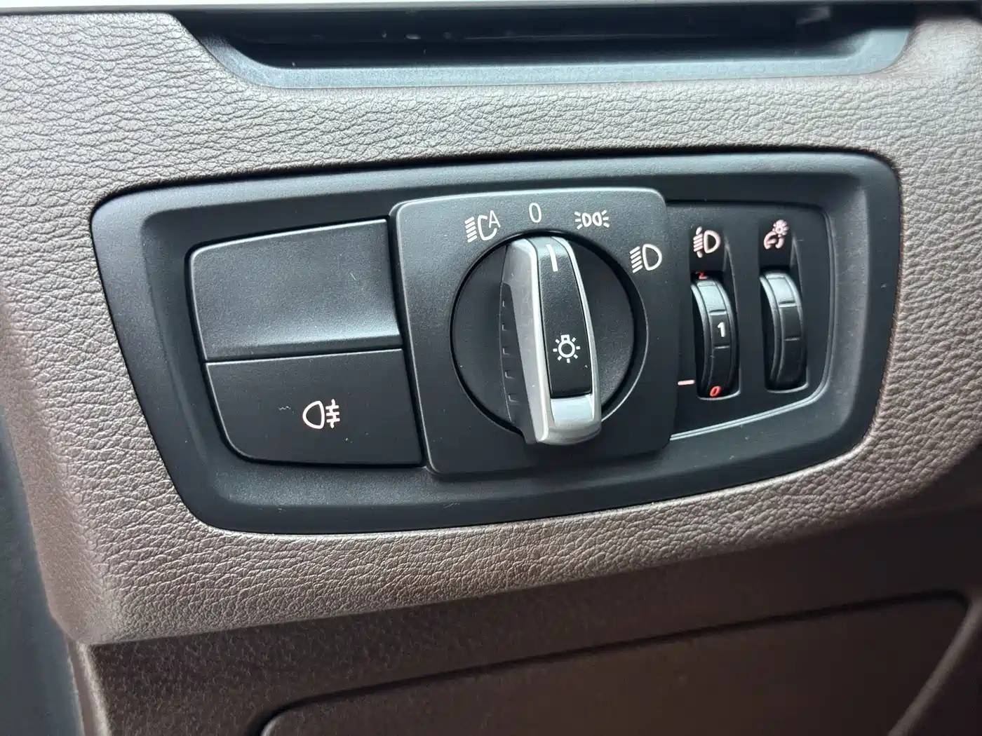 BMW X1 2022 sDrive25Li Leading фото 9