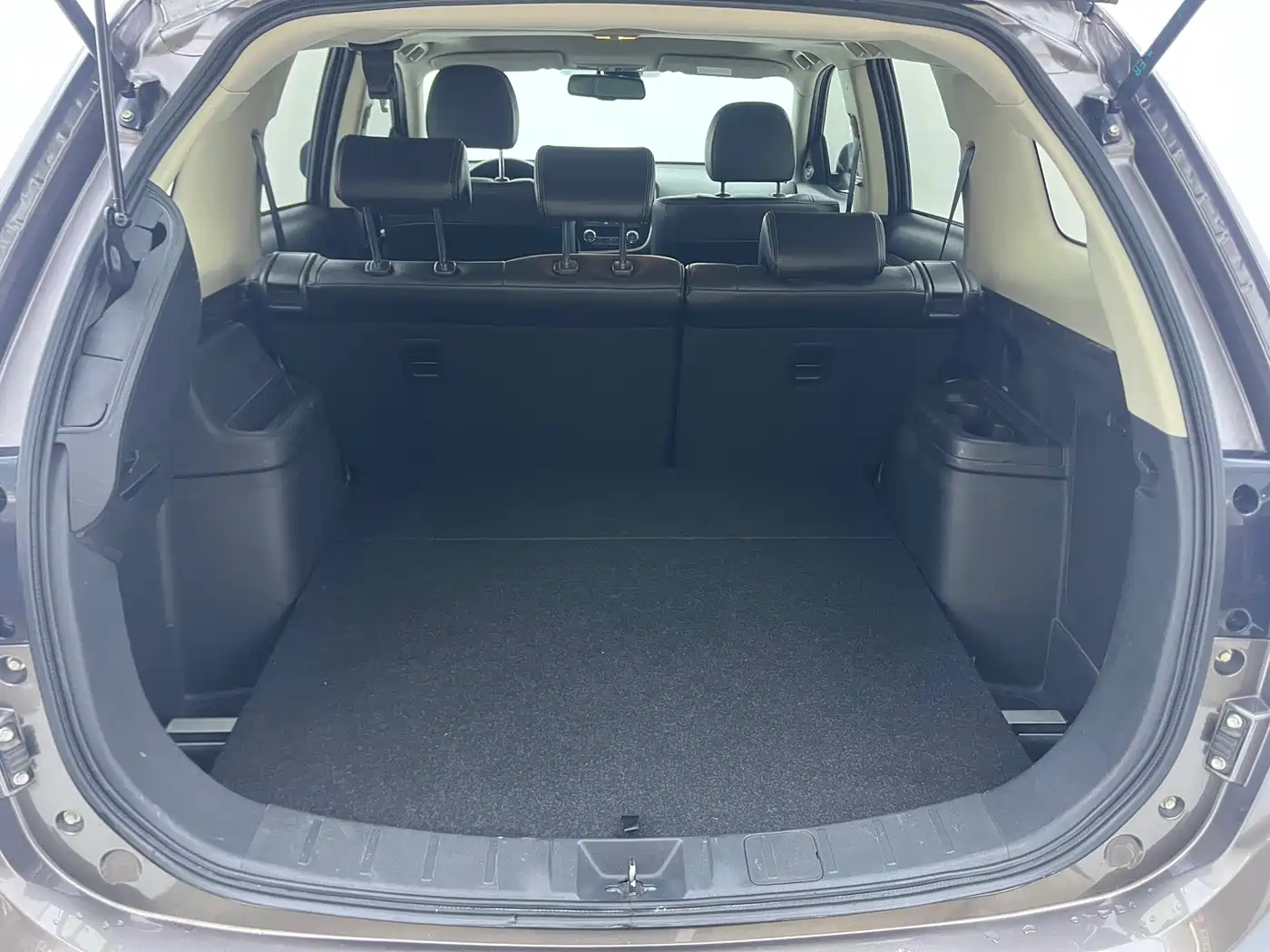 Mitsubishi Outlander 2016 2.4L 4WD Elite Edition 5-seater фото 21