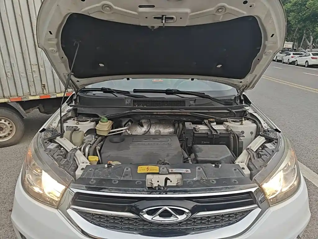 Chery Tiggo 3 2014 2014 1.6L CVT Smart