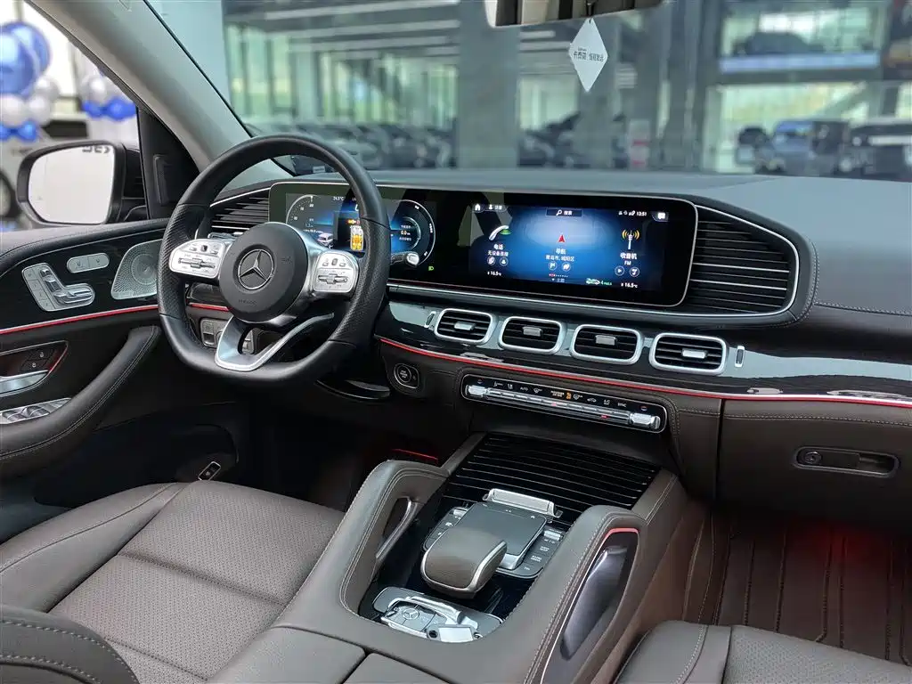 Mercedes-Benz GLS 2023 Facelift GLS 450 4MATIC Fashion фото 13