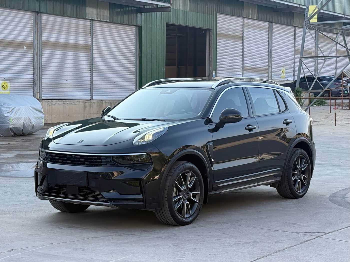 Lynk & Co 01