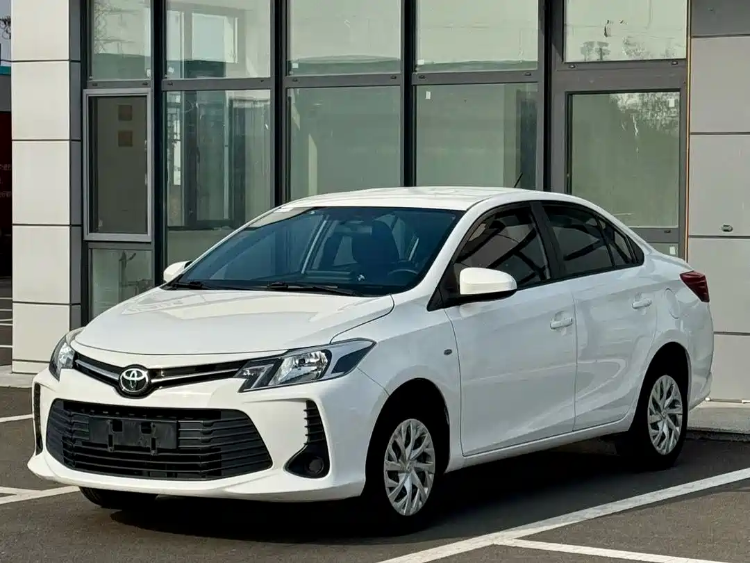 Toyota Vios 2017 1.5L CVT Pioneer фото 2