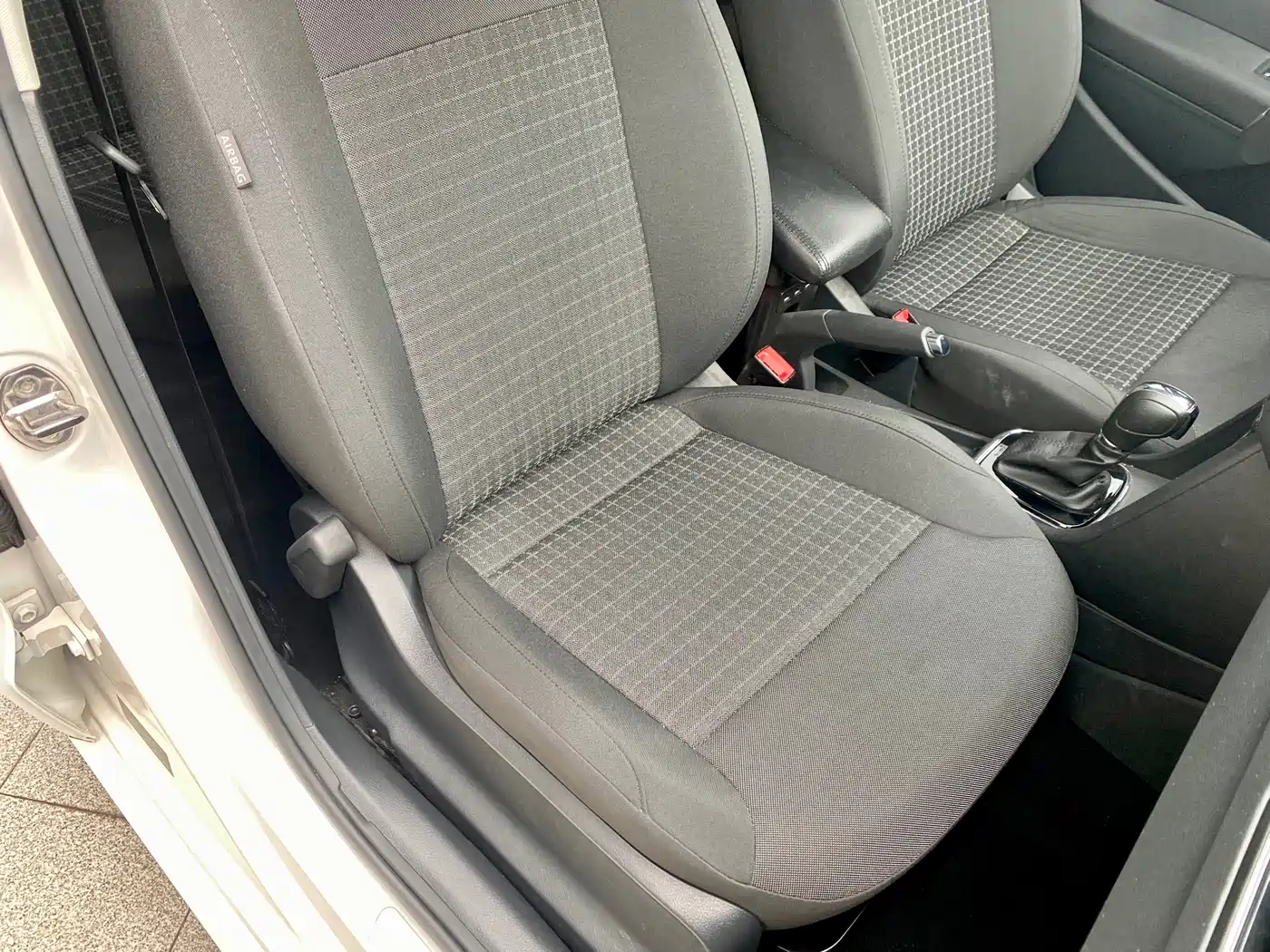 Volkswagen Polo 2018 1.5L Auto Comfort фото 17