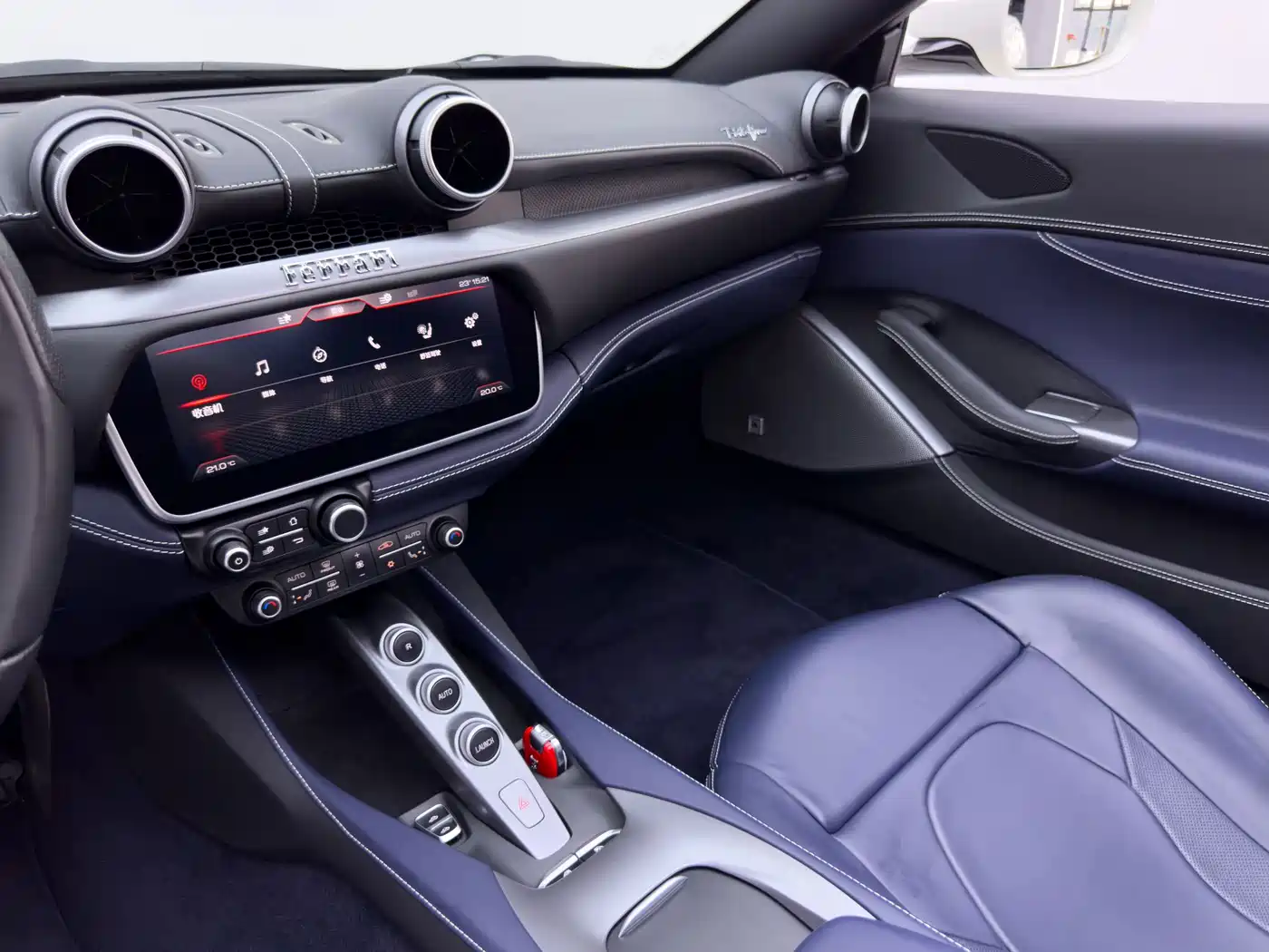 Ferrari Portofino 2019 2018 Model 3.9T