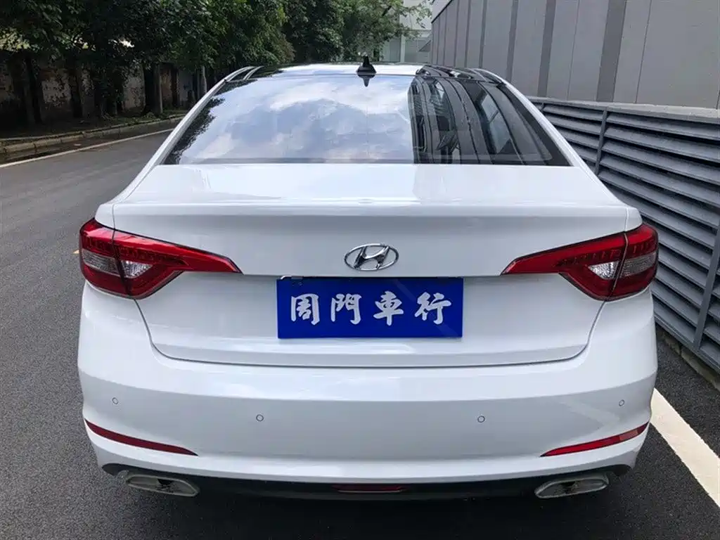 Hyundai Sonata 2015 1.6T GLX Leading фото 14