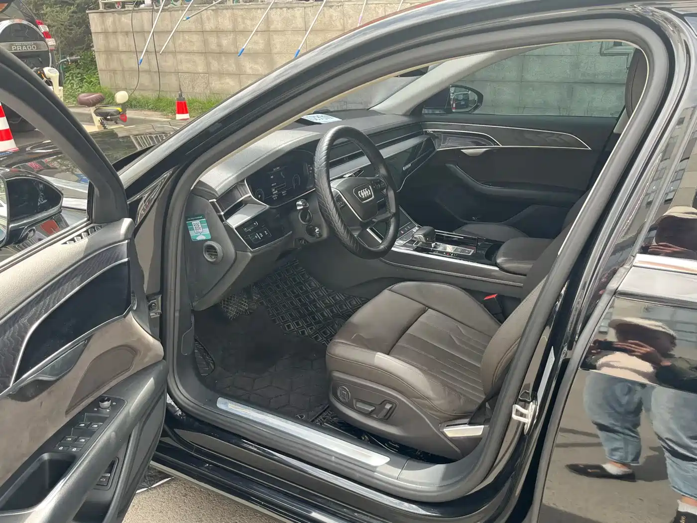 Audi A8 2018 A8L 55 TFSI quattro Launch Elite фото 4